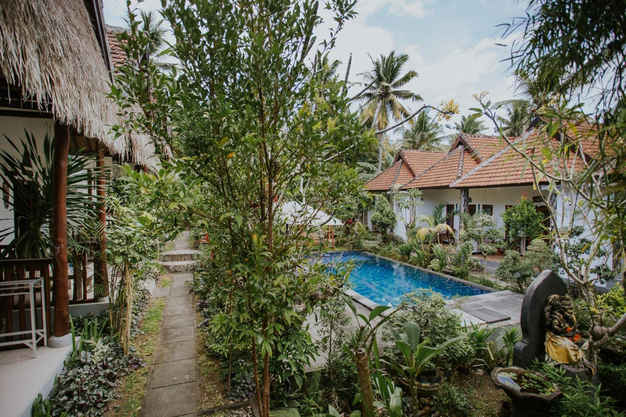 ホテル Alam Selumbung Garden Sakti エクステリア 写真